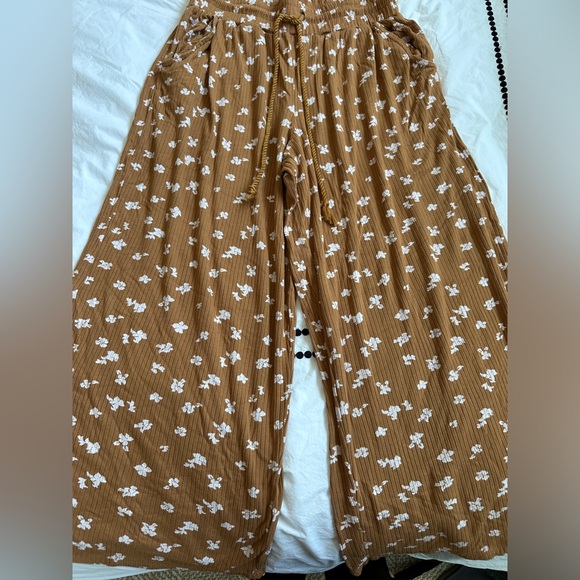 Seashore Pants - Picture 7 of 10